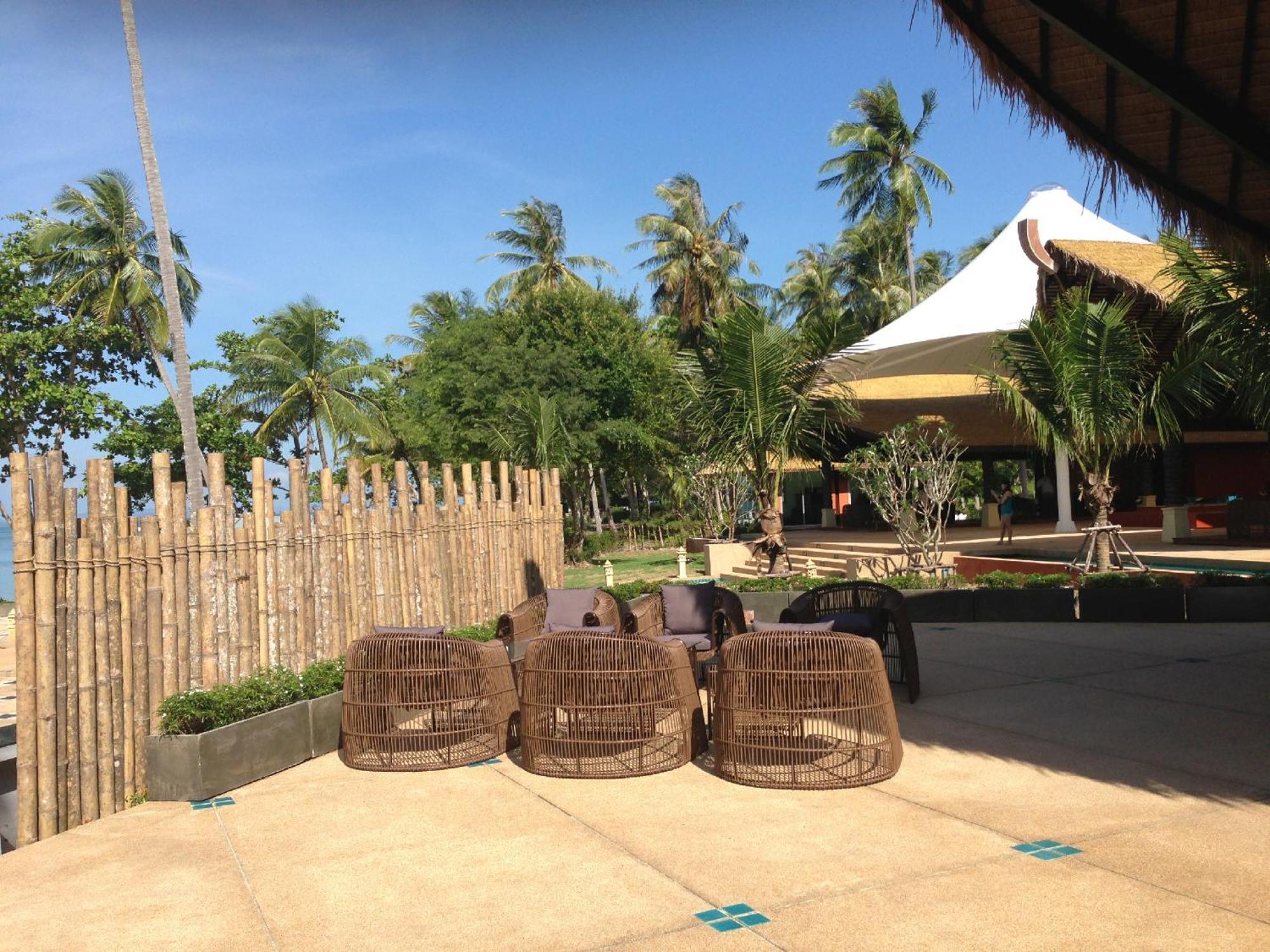Blue Bay Resort - Access To Pool And Beach-Phuket & Krabi Ko Yao Eksteriør bilde The beach at the resort