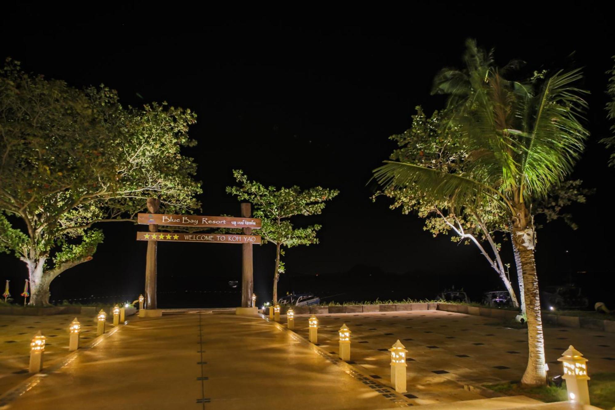 Blue Bay Resort - Access To Pool And Beach-Phuket & Krabi Ko Yao Eksteriør bilde Entrance to the resort